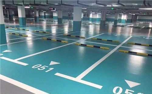 玛多玛多环氧地坪中涂：构筑坚固地面的关键环节